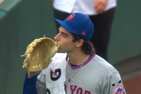 Zach Thornton’s Mets journey begins with tribute to his paralyzed dad