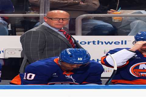 Islanders split with assistant in charge of woeful power play in latest coaching shakeup