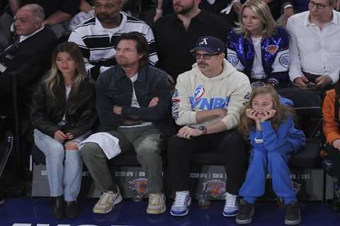 Jason Sudeikis, Jason Bateman, Chris Rock lead Knicks cadre on celebrity row for Game 2 vs. Cavs