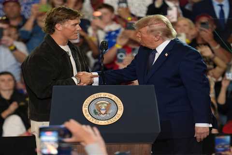 Giants teammate not happy with Jaxson Dart hyping up Trump: ‘Thought this s–t was AI’