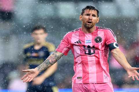 ‘Fatigued’ Lionel Messi facing injury worry as Argentina’s World Cup decision looms