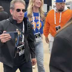 Knicks’ celebrities led by Ben Stiller, Timothée Chalamet invade San Antonio for Game 1 of NBA..