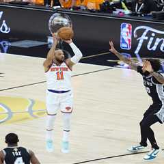 Knicks are NBA title favorites for the first time in over 30 years