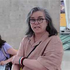 Rosie O' Donnell Shows Off Facelift After Landing in NYC
