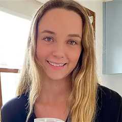 Influencer Stacey Hatfield Allegedly Refused Ambulance, Bled Out After Home Birth