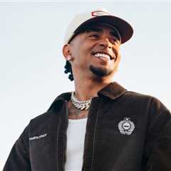 Ozuna Extends Latin Airplay Chart Legacy With 38th No. 1, ‘Una Aventura’: ‘Thank You for Always..