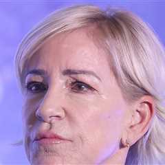 Tennis Legend Chris Evert Reveals Cancer Return, Surgery