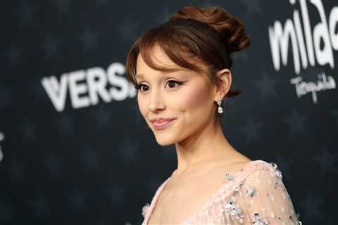 Ariana Grande’s ‘Hate That I Made You Love Me’ Video Shows Her Haunting a Famous Actor