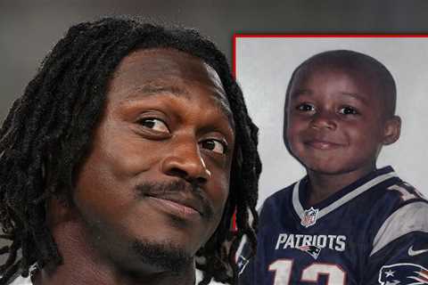 A.J. Brown Called Out For A.I.-Generated Childhood Pic In Tom Brady Jersey