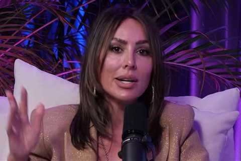 'RHOC' Alum Kelly Dodd Confesses She Secretly Got COVID Vaccine, Regrets It