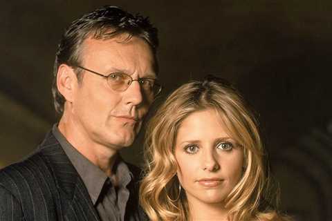 Sarah Michelle Gellar's Tribute To Late Buffy Co-Star Anthony Head Is Absolutely Heartbreaking