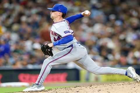 Austin Warren allows costly homer in rare bullpen hiccup as Mets fall to Padres