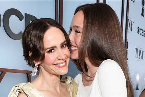Sarah Paulson Cozies Up To Warren Beatty's Daughter at Tonys, No Sign of Holland Taylor