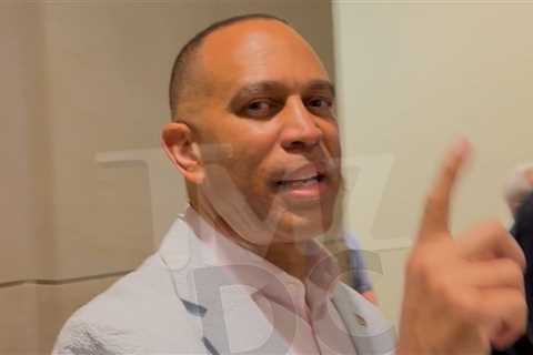 Rep. Hakeem Jeffries Says Donald Trump Is Making NBA Finals About Himself