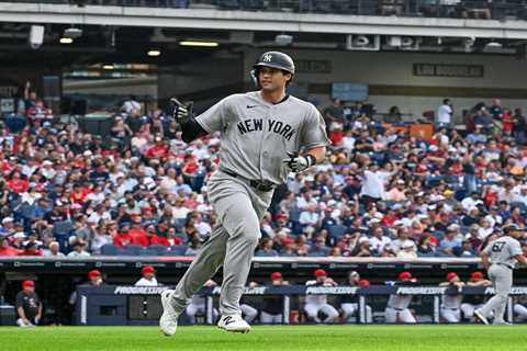 Yankees’ Spencer Jones crushes 443-foot shot for his first MLB home run