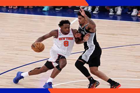 Ticket prices drop again for Knicks-Spurs Game 5. Get them with a discount