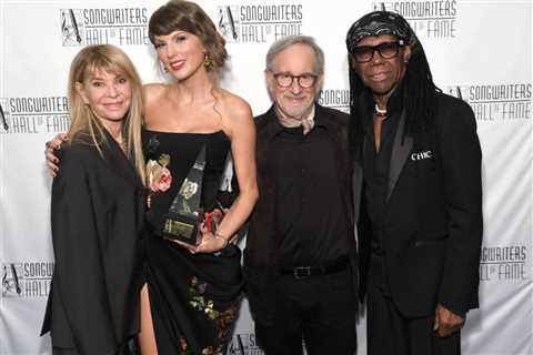 Taylor Swift Hangs With Spielberg, Quotes ‘Yellowstone,’ Salutes Sombr & Chokes Up During..