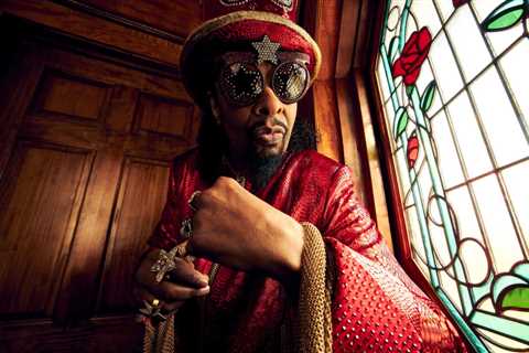 Bootsy Collins Signs Davie as First Artist to Bootzilla Records