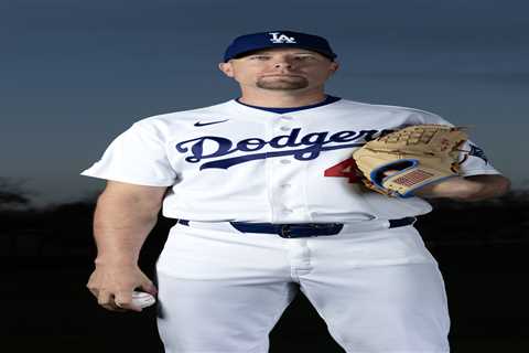 Dodgers’ Blake Treinen placed on injured list