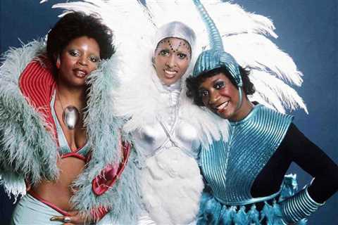 Labelle’s Pioneering Legacy Garners Lincoln Center Tribute: ‘We Were All That … And a Bag of Chips!’