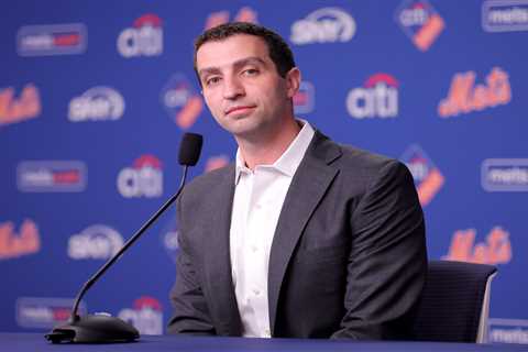 David Stearns insists he still has Steve Cohen’s support after Mets’ Carlos Mendoza firing