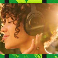 Fender Mix Headphones Are a Real Game Changer: Here’s Where to Shop the Pair Online