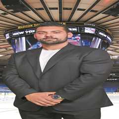James Dolan steps away from Rangers, hands control of team to son Quentin