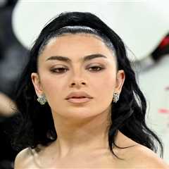 Charli xcx Poses With Martin Scorsese, Marc Jacobs & John Cale for Alternate ‘Music, Fashion,..