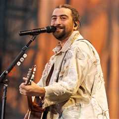 Noah Kahan Is Having the Best Week Ever: Four Sold-Out Fenway Park Shows, a Hall of Fame Induction..