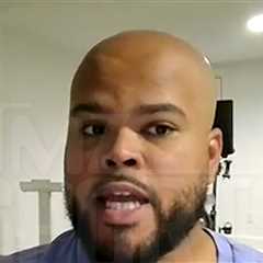 NY Giants Star Jermaine Eluemunor Wanted To Be Pro Soccer Player Growing Up In Europe