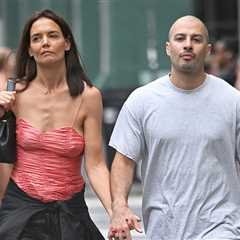 Katie Holmes Holding Hands With New Boyfriend Jason Bard Yarmosky