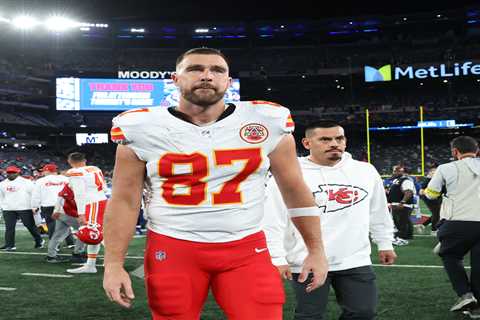 Travis Kelce, Patrick Mahomes in lawsuit fight with sneaker company ahead of Taylor Swift wedding