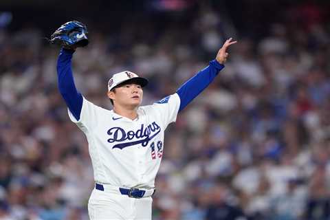 Dodgers ace Yoshinobu Yamamoto receives shocking compliment from Mookie Betts