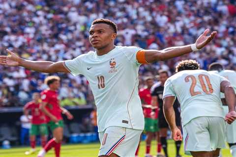 2026 FIFA World Cup Golden Boot race: Kylian Mbappe takes lead over Lionel Messi