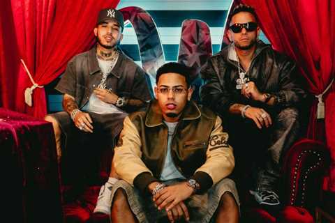 W Sound, Myke Towers & Ovy On The Drums Take ‘5 Estrellas (W Sound 23)’ to No. 1: ‘We Are Just..