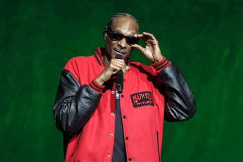 Snoop Dogg, Biggie Estate, Diddy and Others Sued Over Sample on ‘Nasty Girl’ and ‘I Wanna Thank Ya’
