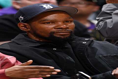Kevin Durant weighs in on LeBron James sweepstakes