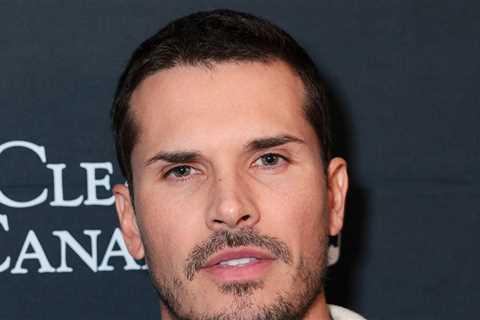 'DWTS' Gleb Savchenko Claims Ex Trying to Alienate Him From Their Kids