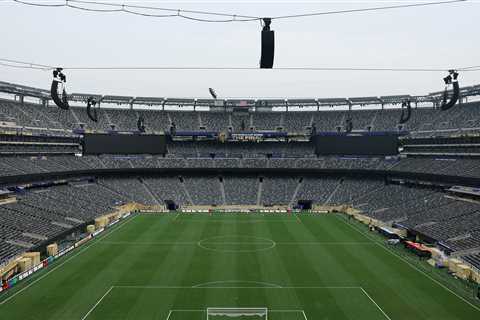 George Kittle blasts NFL for World Cup surface at stadium