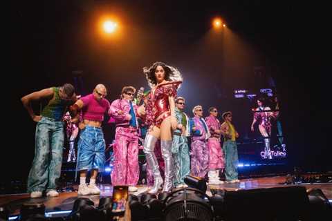 Katy Perry’s Lifetimes Tour Concert Film Is Coming to Theaters Worldwide