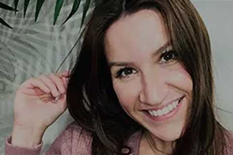 'Toxic Love Story' Angela Diaz Works for Abortion Support Organization
