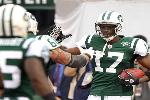 Plaxico Burress compares playing with Jets to prison: ‘Loser’