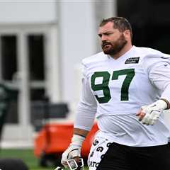 Jets’ Harrison Phillips echoes cries for stadiums to use real grass after World Cup change