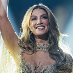 Delta Goodrem, Simple Minds Belt Out Classics at 2026 Commonwealth Games Closing Ceremony