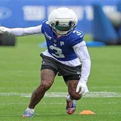 Odell Beckham Jr.’s active Giants practice comes with push-up penance