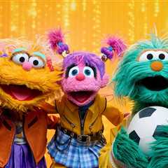 Watch Abby Cadabby Show Teamwork Is ‘Golden’ in ‘Sesame Street’ Parody of ‘KPop Demon Hunters’ Hit