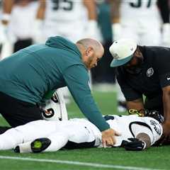 Eagles’ Ja’Quinden Jackson leaves field in ambulance after opening kickoff in scary scene