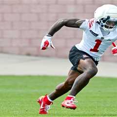 Malik Nabers sheds red jersey in promising Giants injury sign
