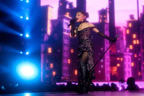 From Live Debuts To ‘Real’ Talk, Here’s What Changed During Ariana Grande’s First Concert After..