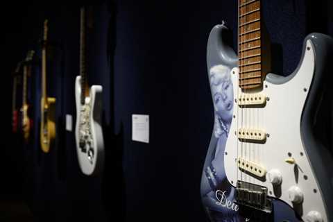 Fender Guitar Threats, Drake Lawsuit Ruling, Leak Legal Battles & More Top Music Law News